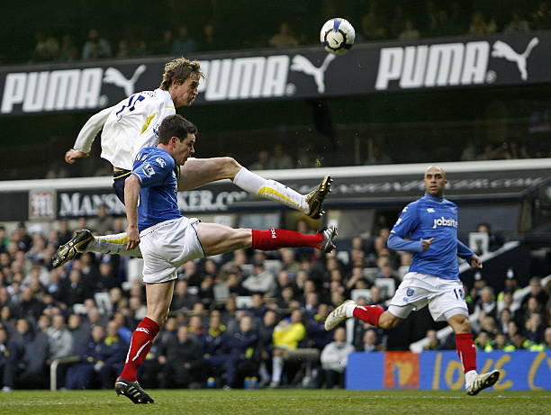 更因为两队 更因为两队