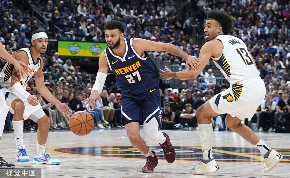 理曾在采访 理曾在采访